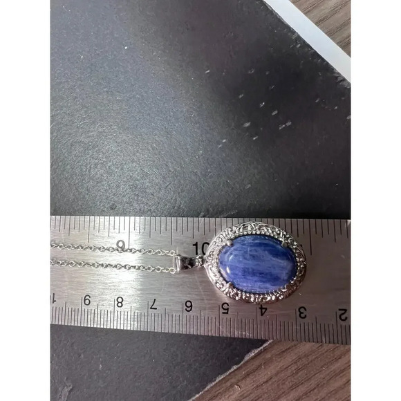 Kyanite stainless steel pendant with chain - Picture 10 of 10
